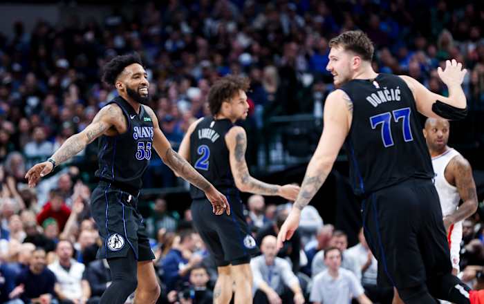 Derrick Jones Jr. is enjoying his Dallas Mavericks "family" this season.